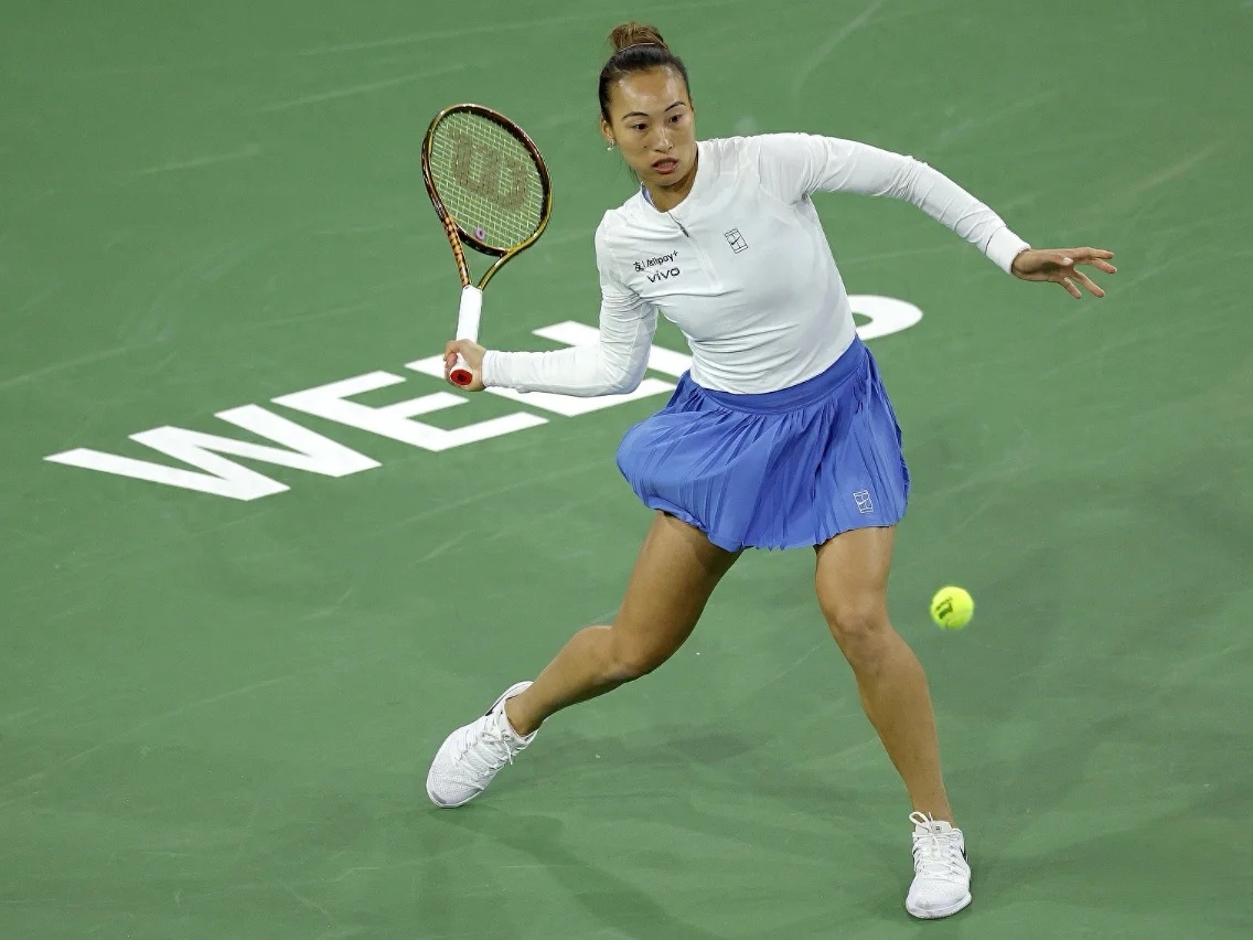 爱游戏体育投注平台阿扎伦卡重返赛场，爆冷首场状态出色，西班牙队观众沸腾！引发球迷热议(缅北1027事件始末)