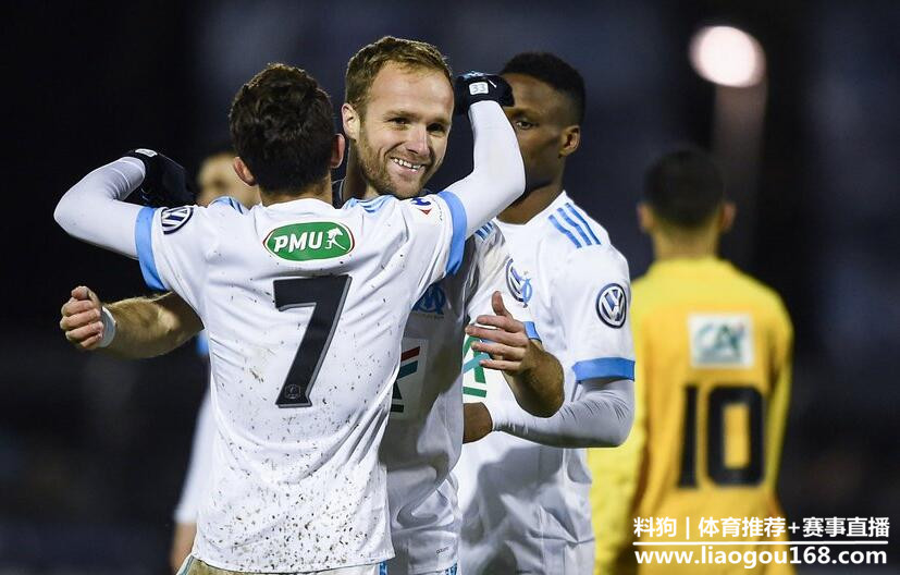 爱游戏AYX巴塞罗那迎法国杯关键赛，赛前队长鼓劲，更衣室稳定，赛程密集仍需轮换的简单介绍